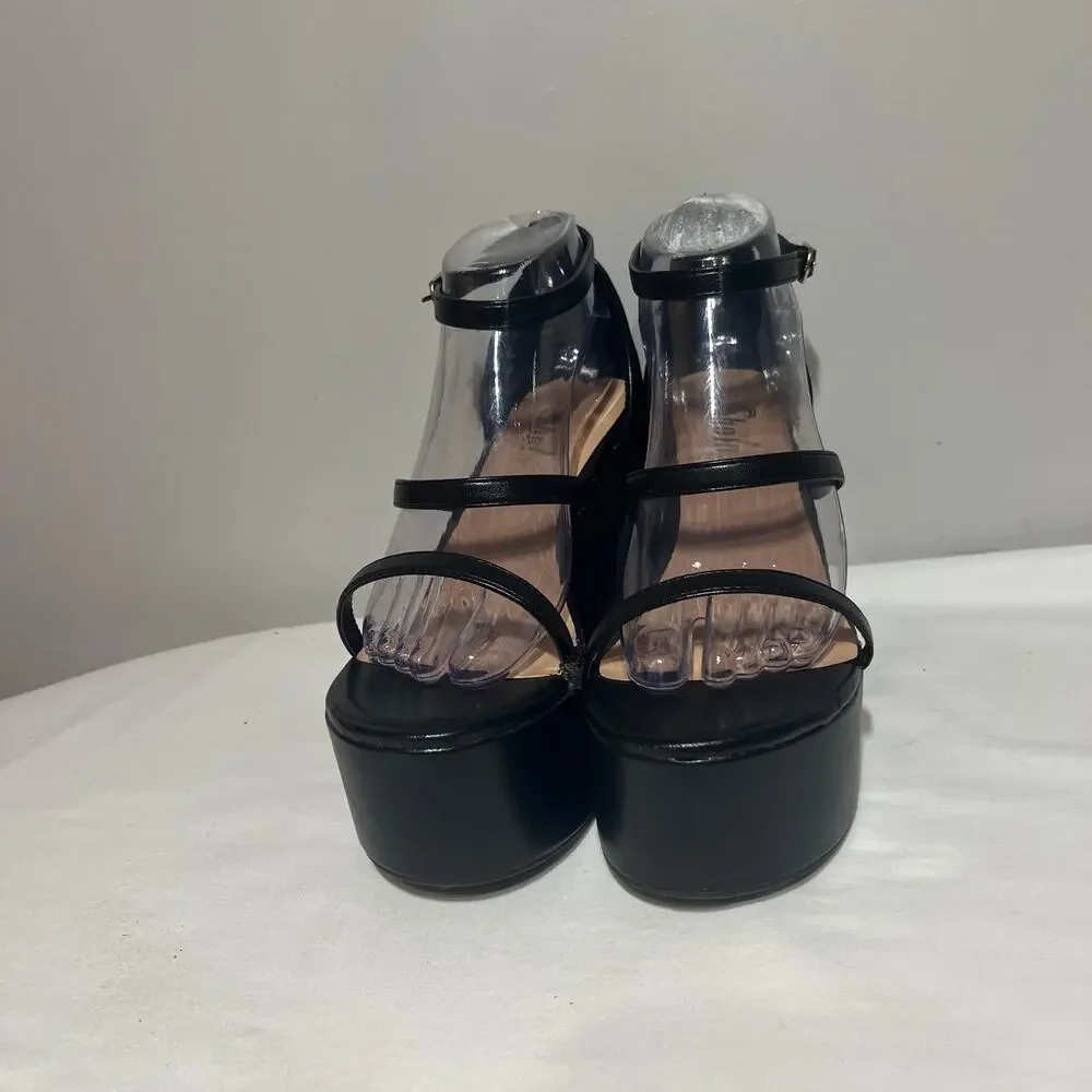 Platform Block Heel Sandals in Black